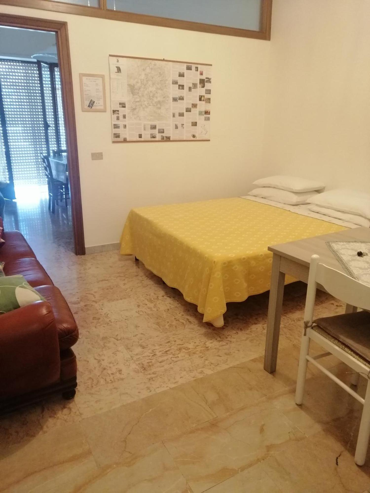 Central Tourist Residence - B&B - Alloggi Temporanei Isernia Bagian luar foto